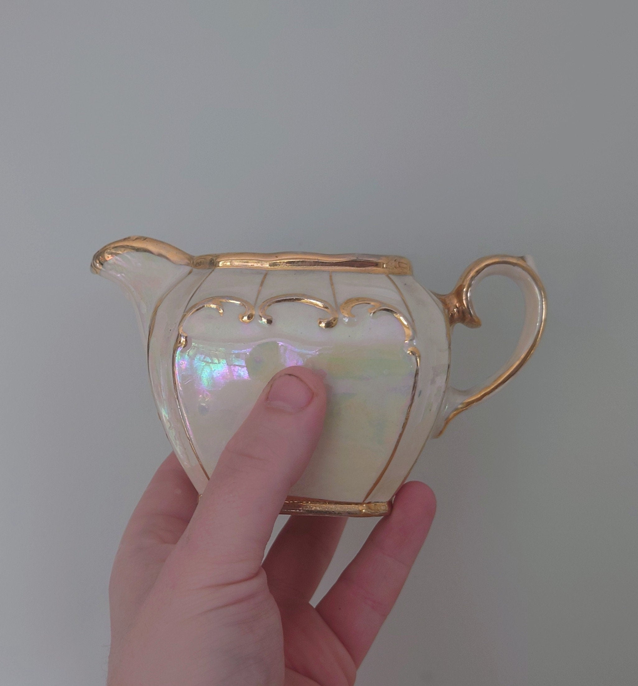 Vintage Saddler Milk Jug 1950's Mid Century Pottery Milk Jug Cream Lustre Gold Gilt Made in England Creamer