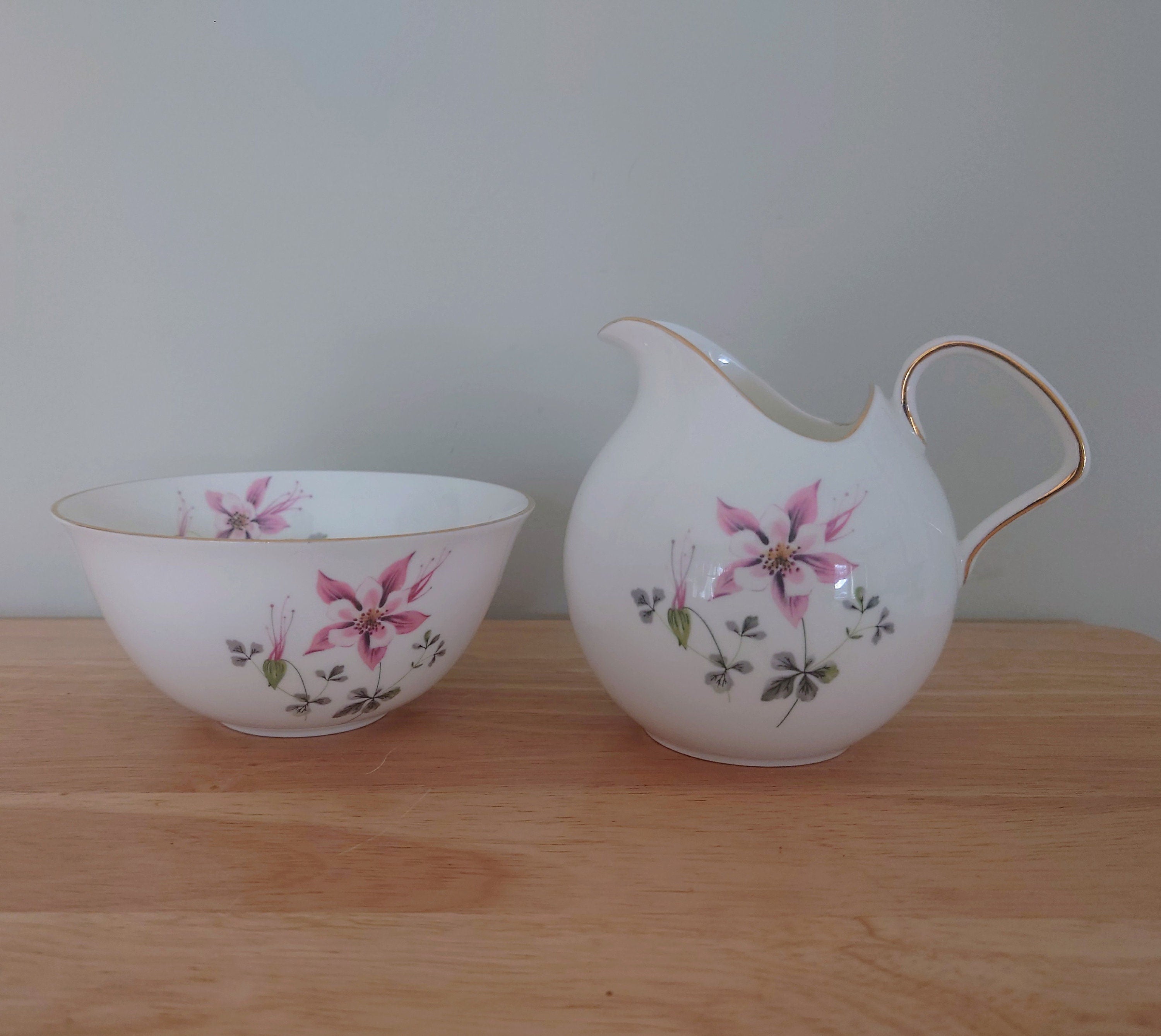 Vintage Milk Jug and Sugar Bowl foley bone china Columbine Fine Bone China Made in England Blue and White Porcelain Afternoon Tea Gold Gilt