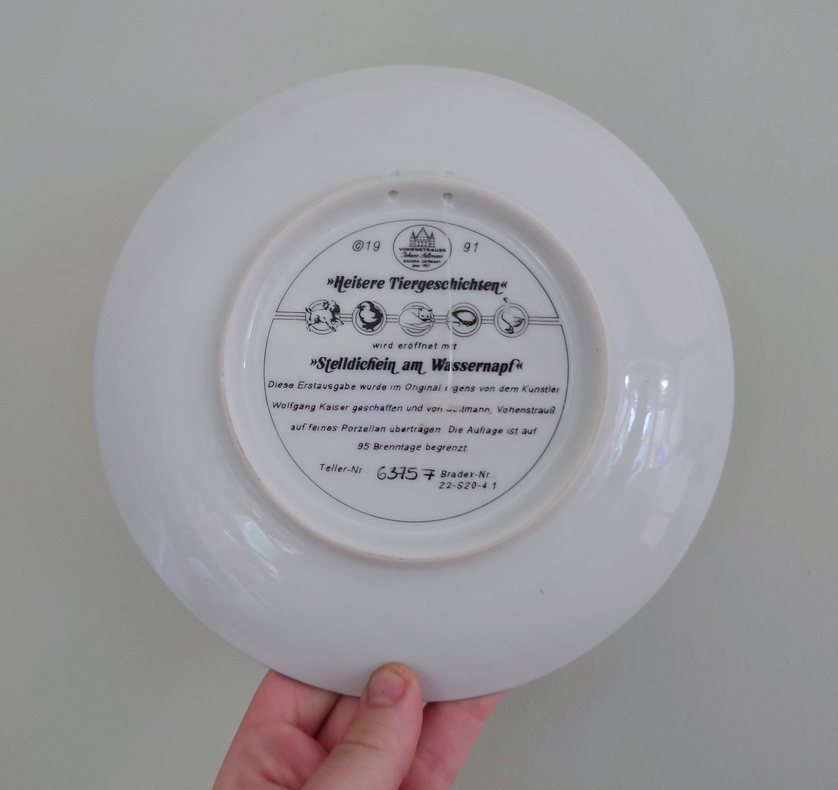 Vintage Wall Plate Bradford Exchange 'German Dog/Cat/Animal Series'' Fine Bone China Decorative Plate Collectable Boxed Plate