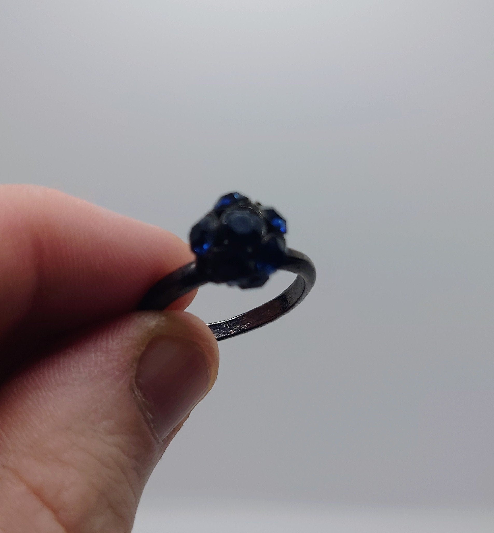 Vintage Jet Black/Blue Rhinestone Dress Ring Costume Jewellery aurora borealis A/B Statement Ring Black Crystal Ring UK Size Q US 8