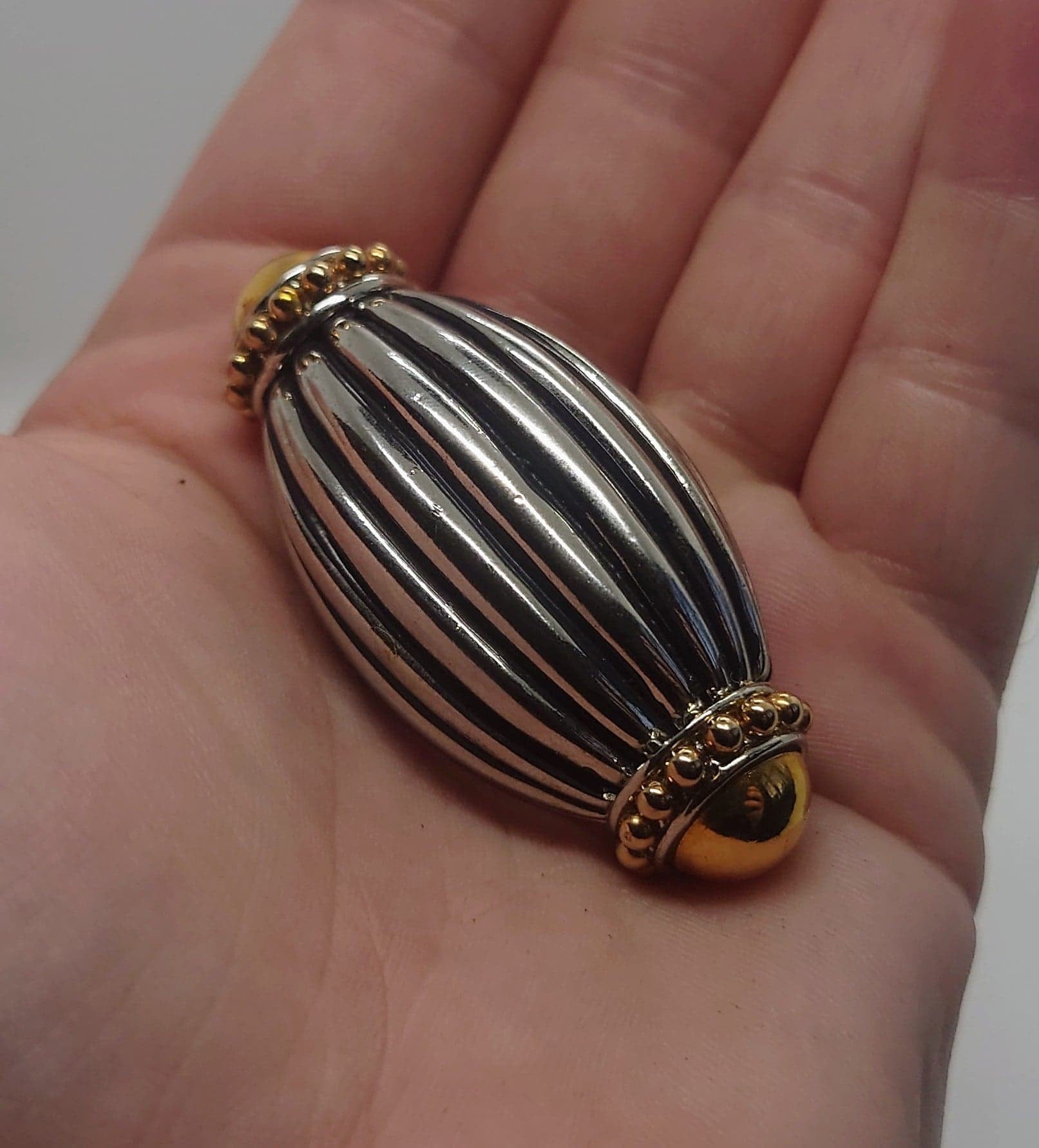 Vintage Silver Brooch Swirl Shell Pin Costume Jewellery Jewelry Silver tone Metal Bulky Shell Pin Brooch