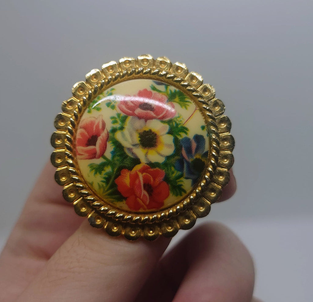 Vintage Floral Pendant Brooch Pin West Germany Ceramic Costume Jewellery Jewelry 1940's Brooch Goldtone
