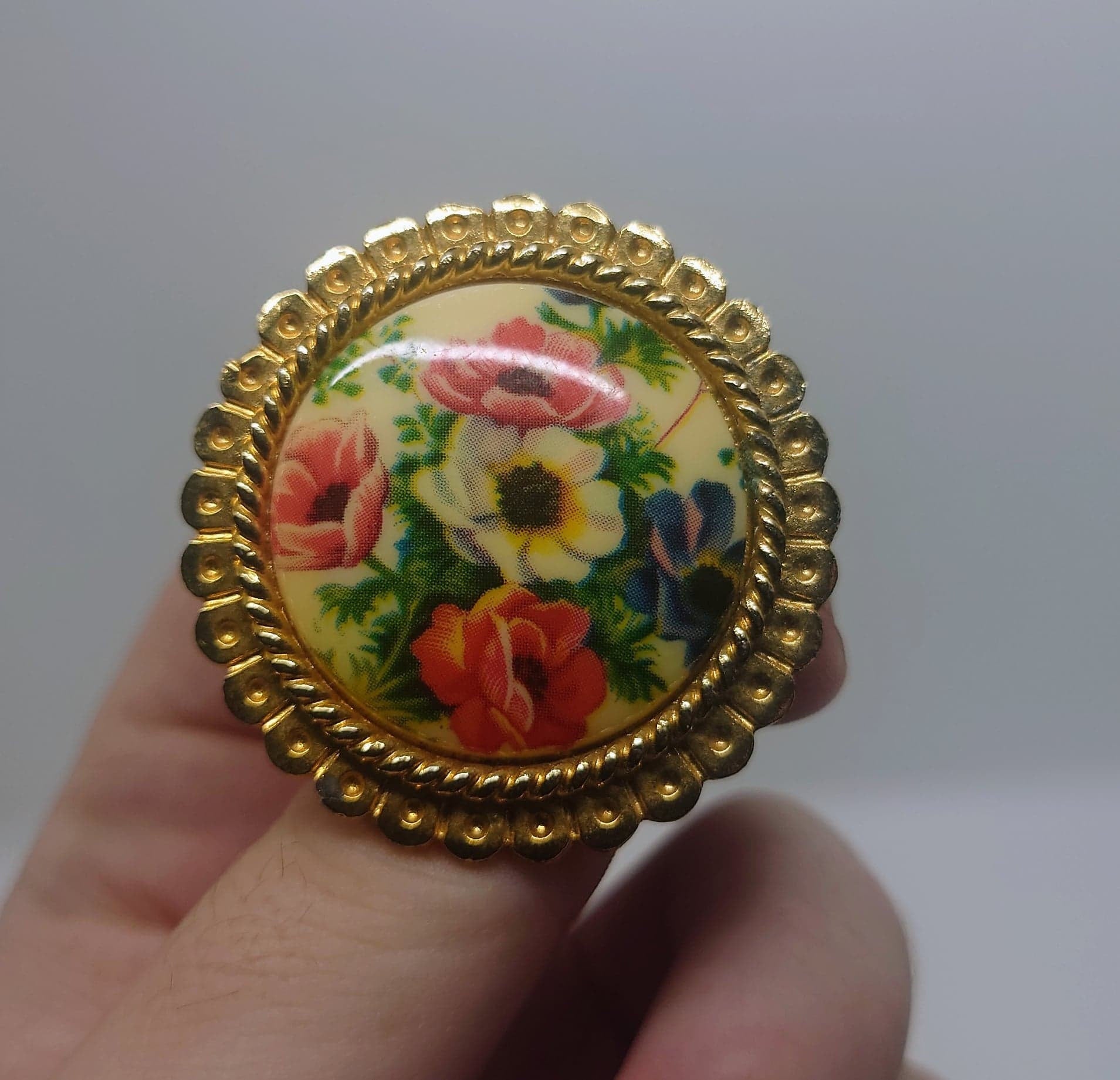 Vintage Floral Pendant Brooch Pin West Germany Ceramic Costume Jewellery Jewelry 1940's Brooch Goldtone