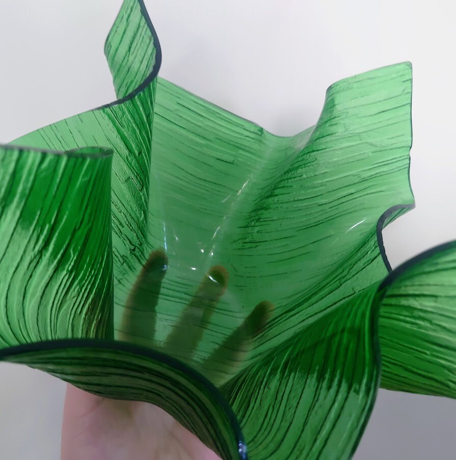 Vintage Handkerchief Footed Bowl Emerald Green Large, Art Glass Retro Chance Glass Murano Style Mid Century Decorative Retro