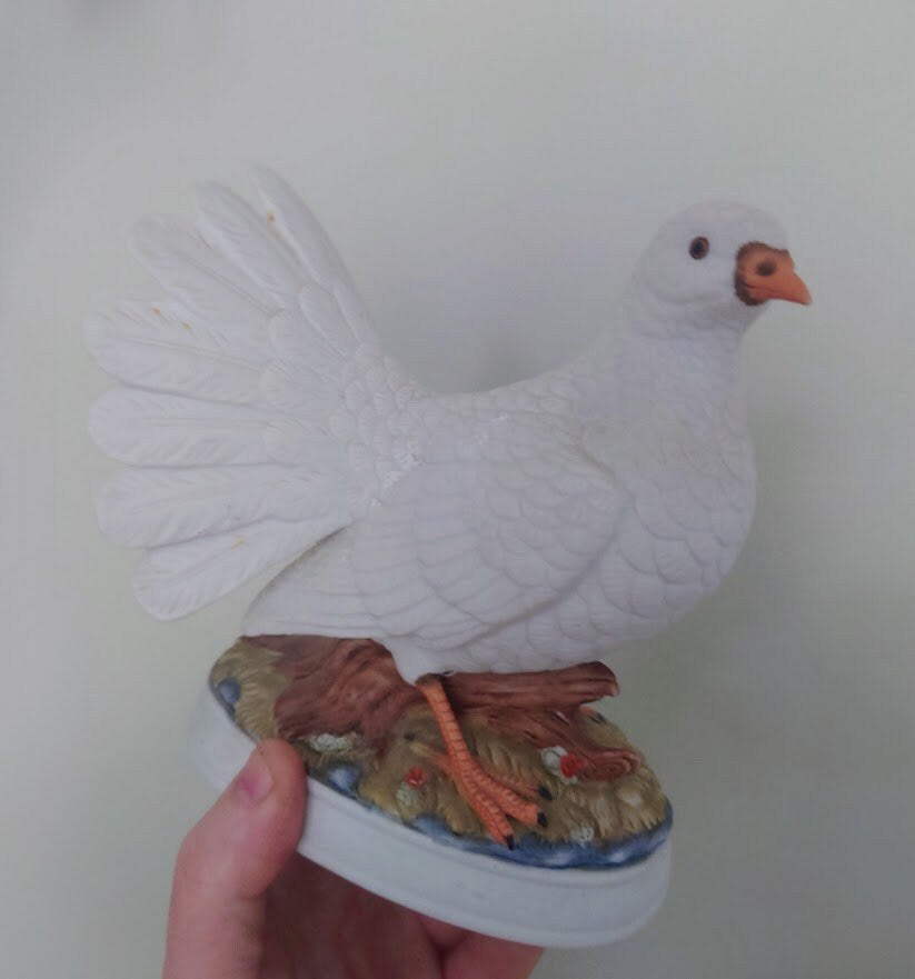 Dove Porcelain Figurine Vintage Turtle Doves Pottery Dove Loves Floral Bouqute in Love Fine Porcelain Mothers Day gift Wedding Gift
