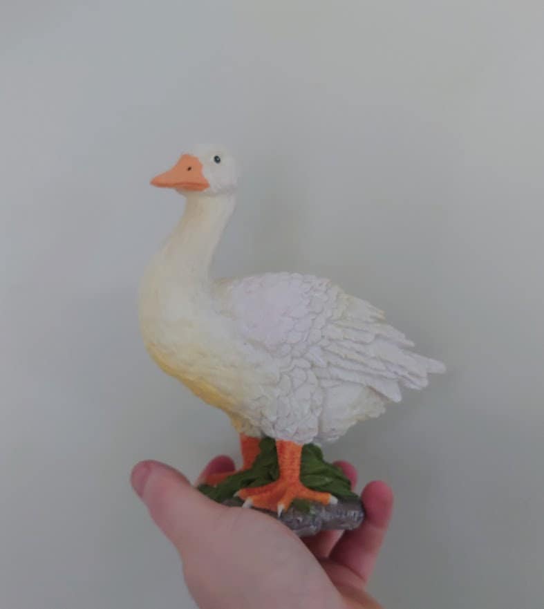 Vintage Duck/Goose  Figurine Kitsch Duck sculpture Farmyard Animal Kitchen Décor Country Cottage Heavy Resin
