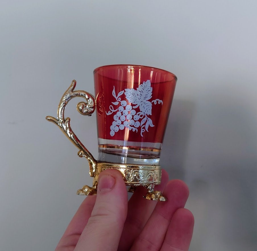 Vintage Cranberry Shot Glasses Gold Gilt 1950's Drinking Glasses x 6 Vintage Barware