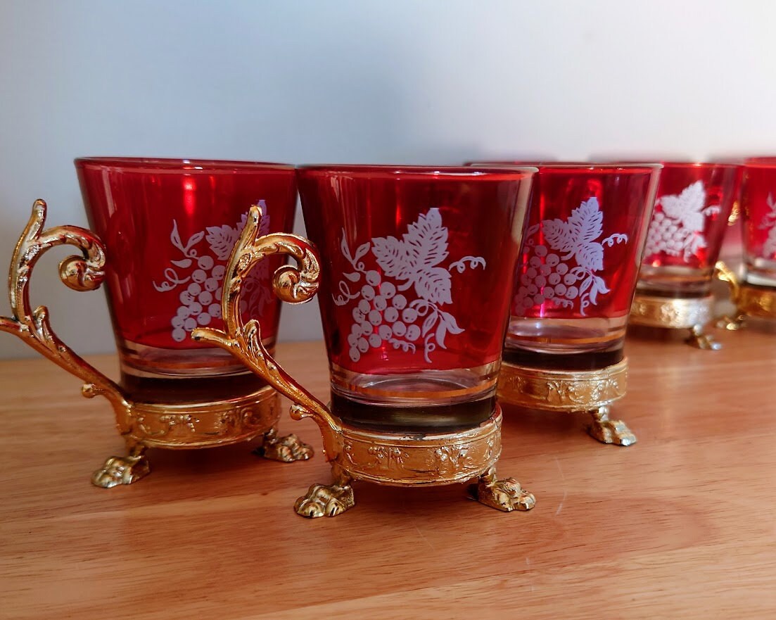 Vintage Cranberry Shot Glasses Gold Gilt 1950's Drinking Glasses x 6 Vintage Barware