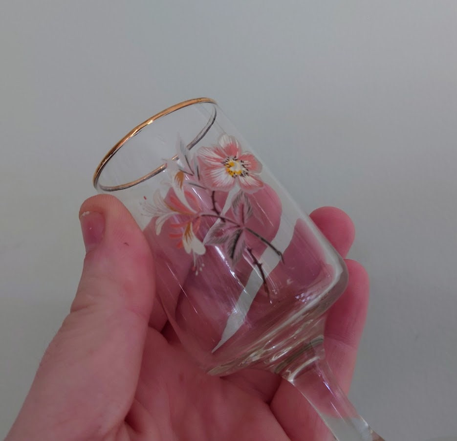 Vintage Drinking Glasses Wine/Port Floral Twisted Stem Modernist Liqueur Glasses 1970's Set of 6