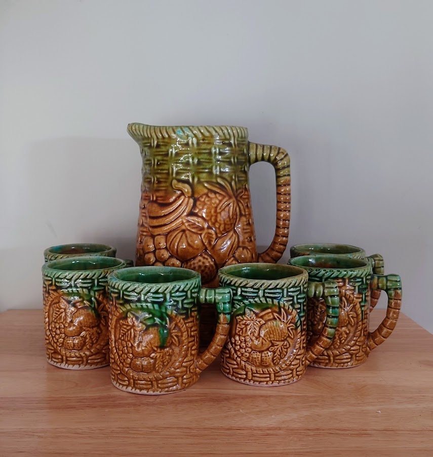 Vintage Jug Earthenware Majolica Style Made in Italy Jug and Cup Pitcher Set  Cocktail Jug, Juice Pitcher Pottery Jug Fruit Ceramic Pattern