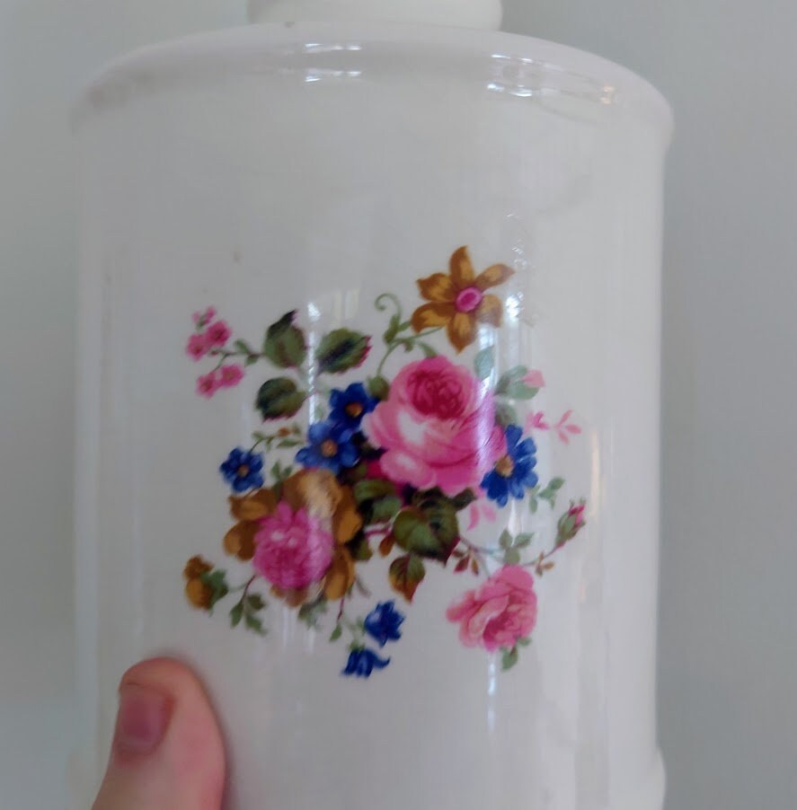 Vintage Ceramic Bath Salts Toilet Roll Holder Ceramic Toilet Paper Holder Pot bathroom décor vintage bathroom floral scene Price Kensington.