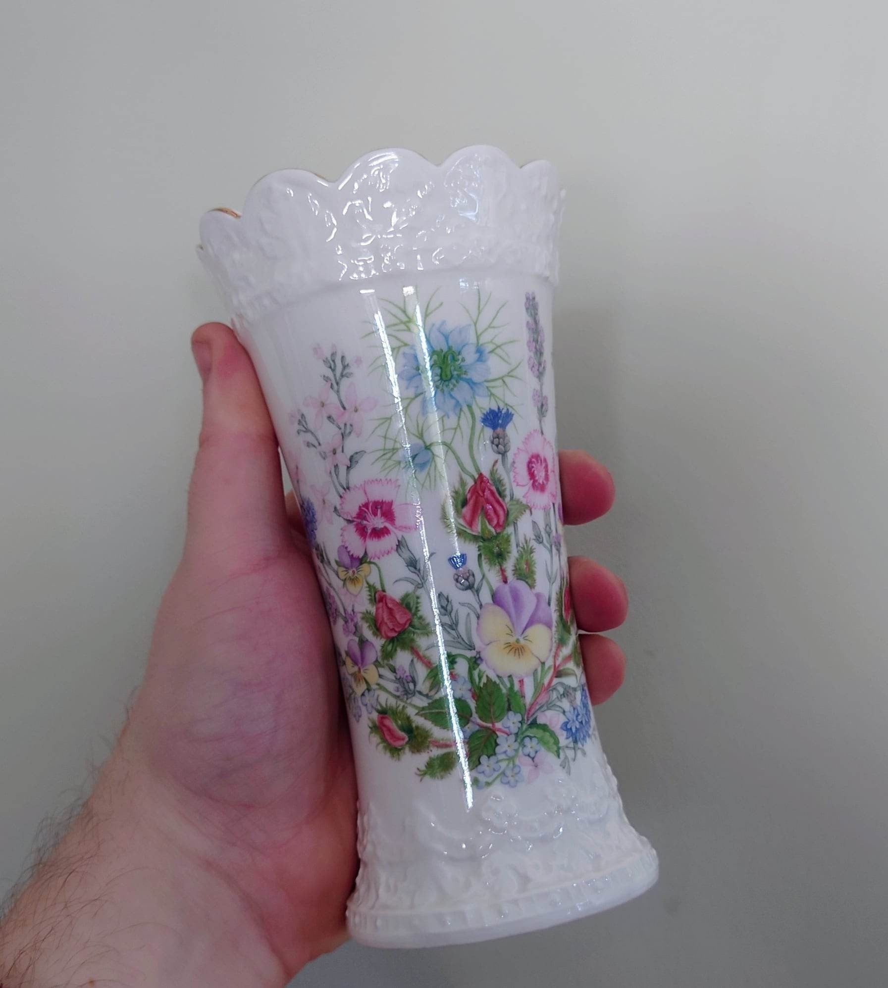Wild Tudor Aynsley 6" mayfair Vase Porcelain Made in England Wild Tudor Pattern Collectable Vintage Fine Porcelain Ceramic Floral Vase