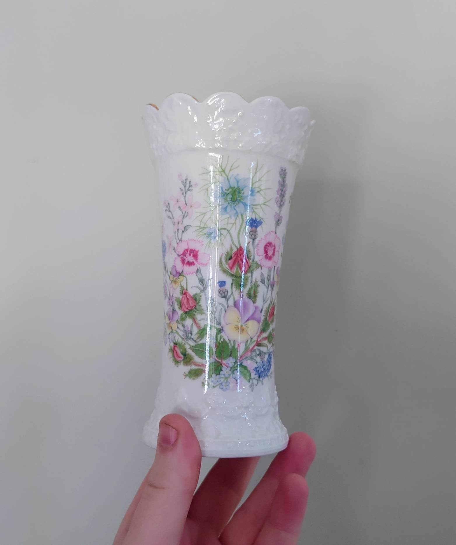 Wild Tudor Aynsley 6" mayfair Vase Porcelain Made in England Wild Tudor Pattern Collectable Vintage Fine Porcelain Ceramic Floral Vase