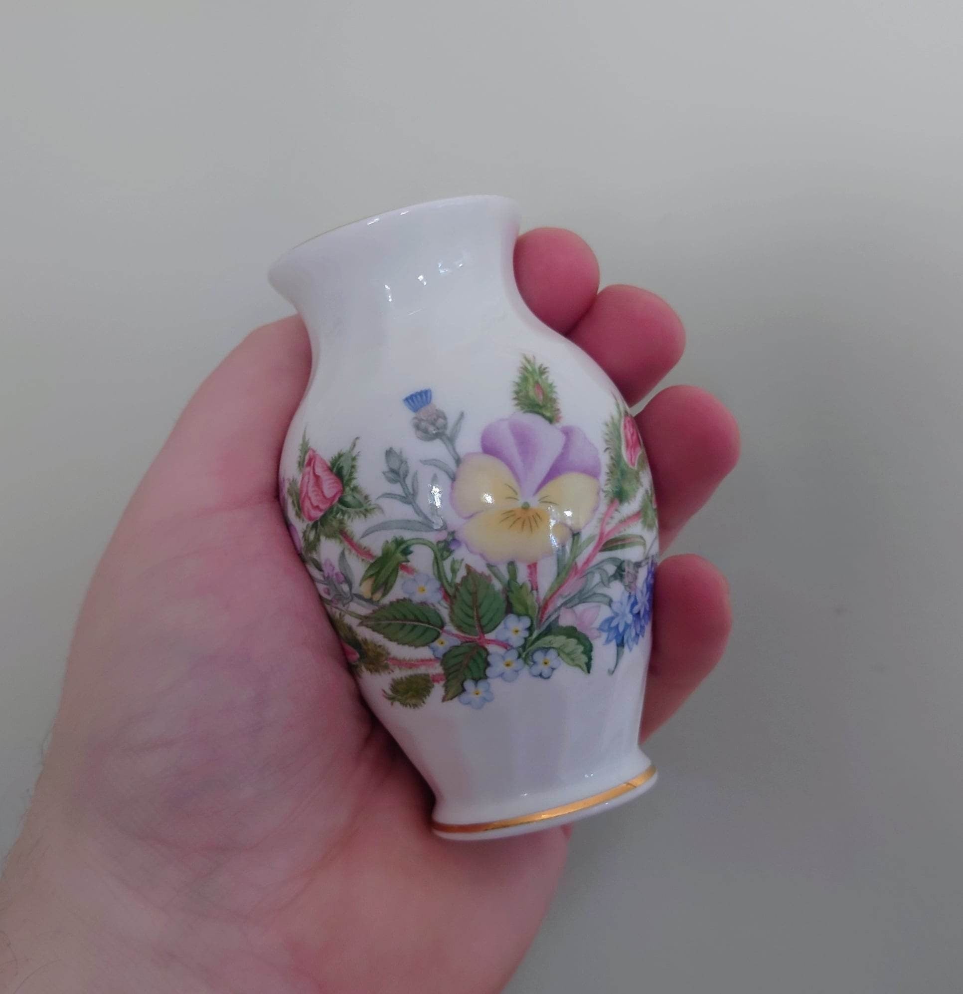 Wild Tudor Aynsley 3'' Small Bud Vase  Porcelain Made in England Wild Tudor Pattern Collectable Vintage Fine Porcelain Ceramic Floral Vase