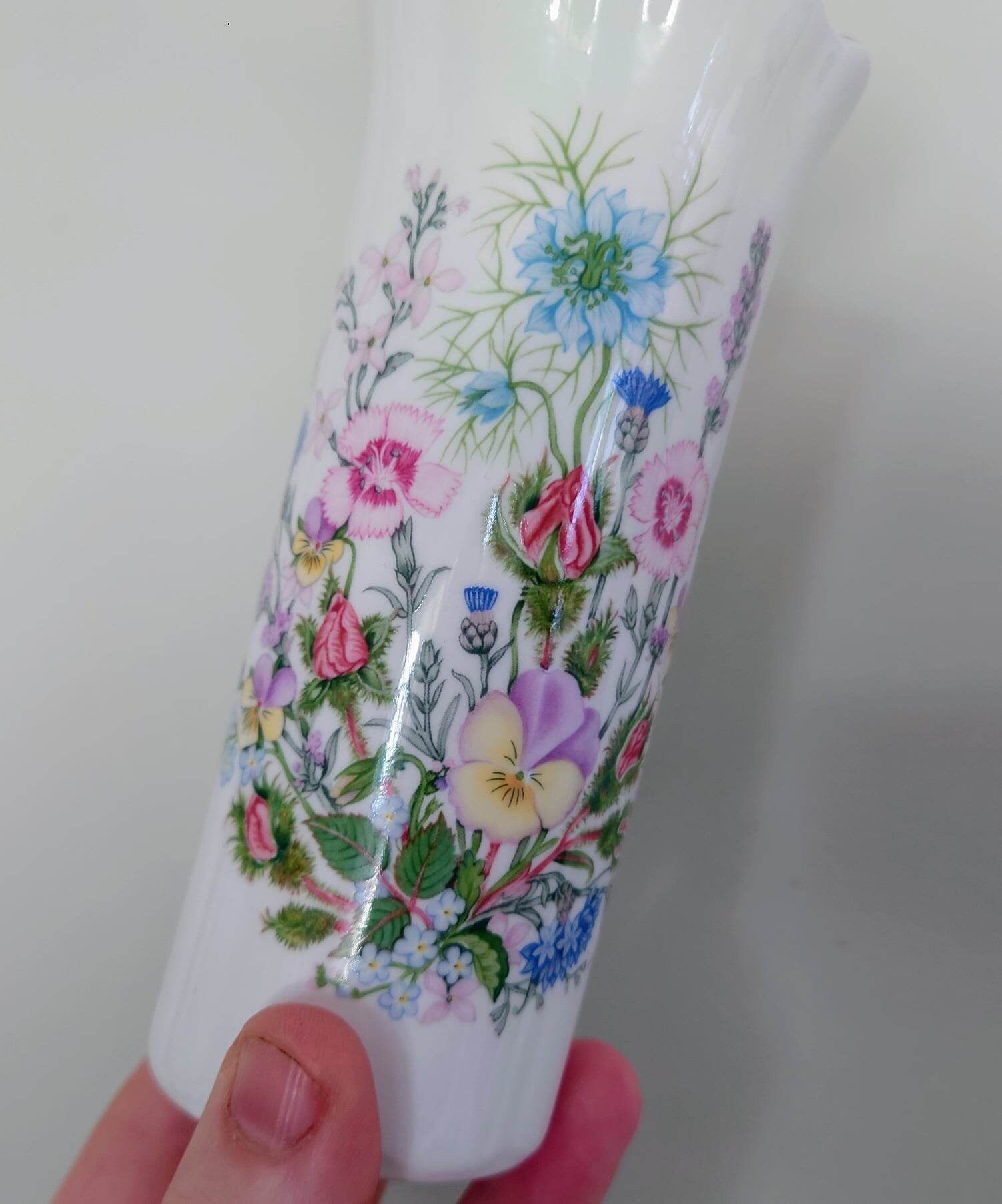 Wild Tudor Aynsley 6" mayfair Vase Porcelain Made in England Wild Tudor Pattern Collectable Vintage Fine Porcelain Ceramic Floral Vase