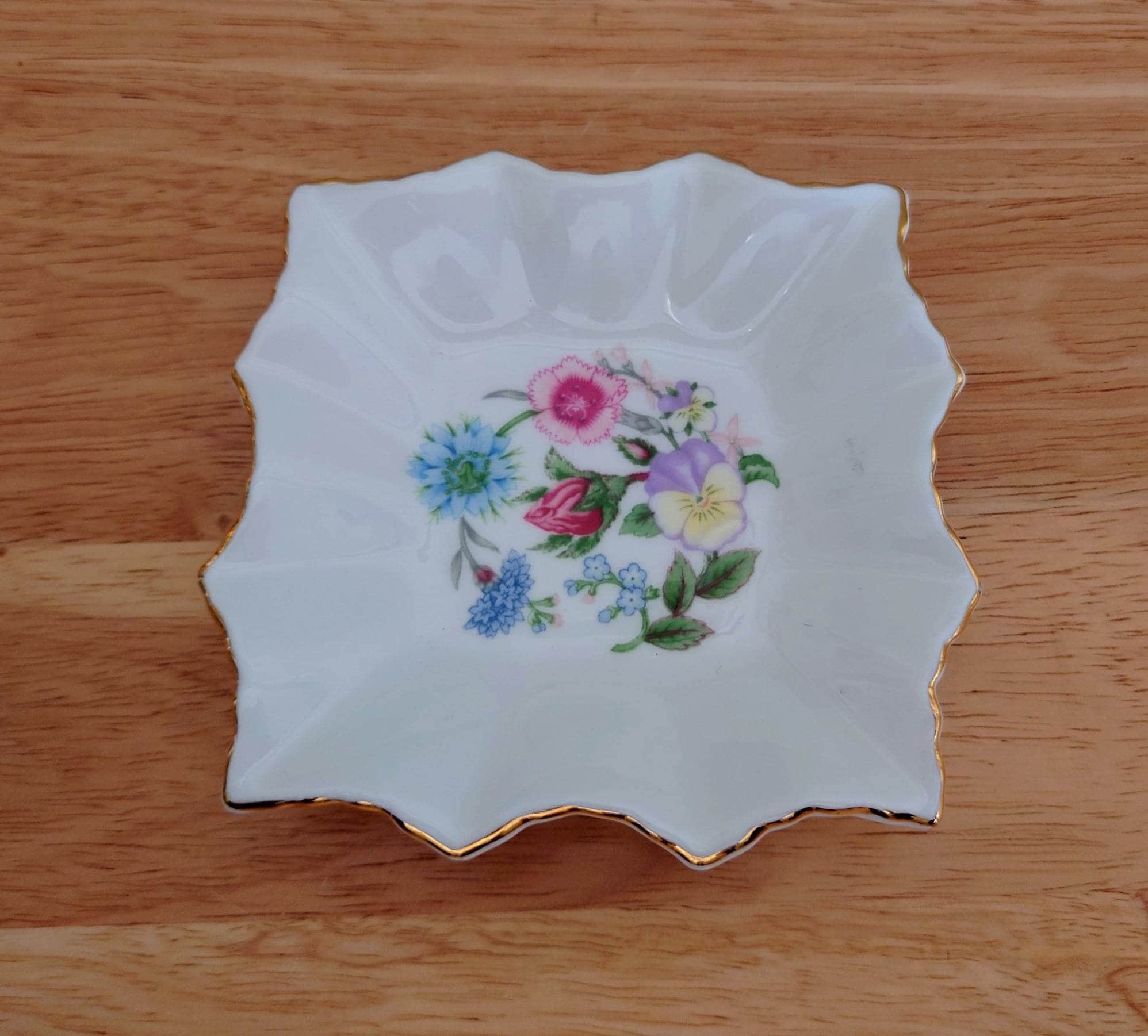 Pin dish  Wild Tudor Fine Bone China Porcelain Made in England Wild Tudor Pattern Collectable Vintage Plate