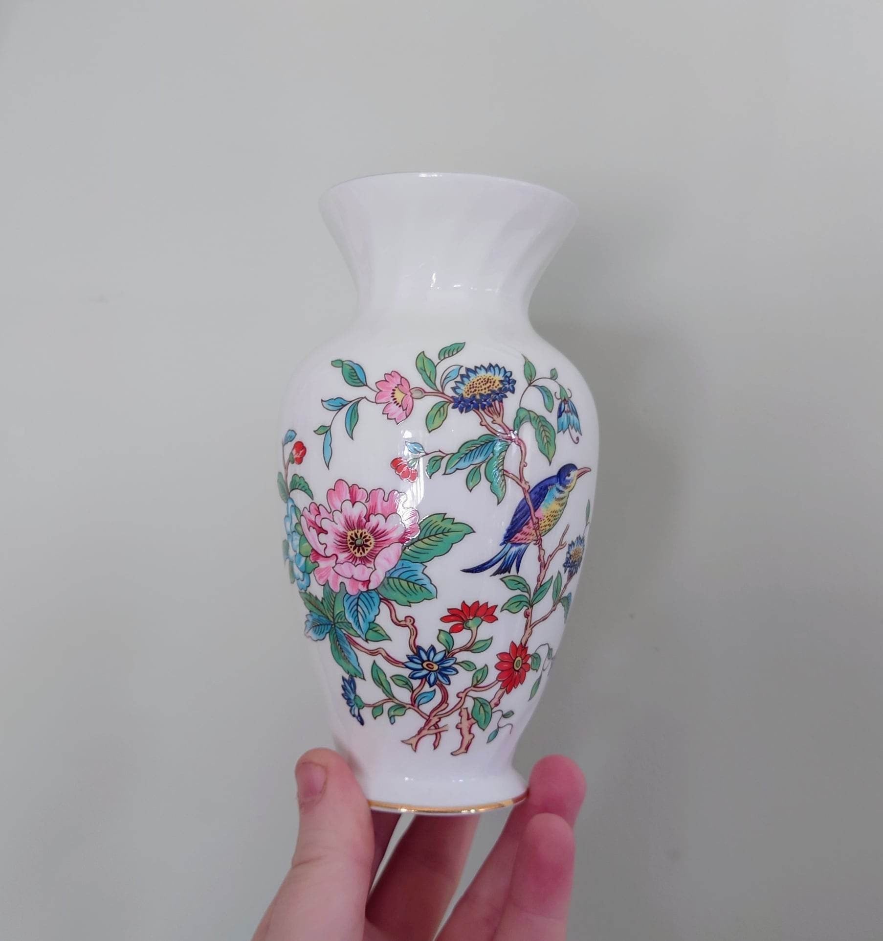 Aynsley Spiral Vase Pembroke  Fine Bone China Porcelain Made in England Pembroke Pattern Collectable Vintage