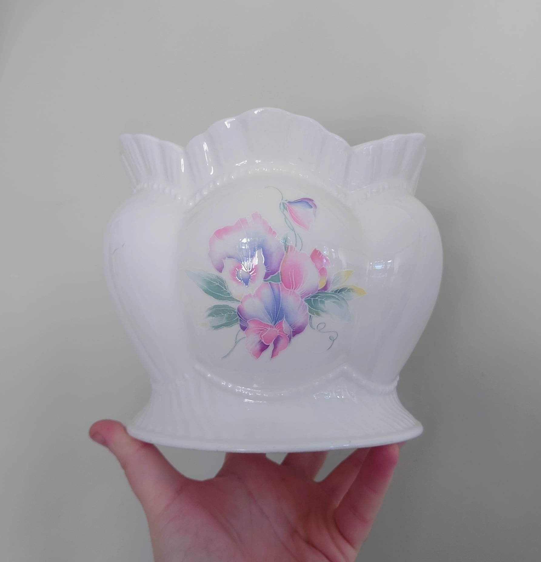 Aynsley - Little Sweetheart -  Planter Bowl Large Fine Bone China Porcelain Made in England Pattern Collectable Vintage Plant Pot