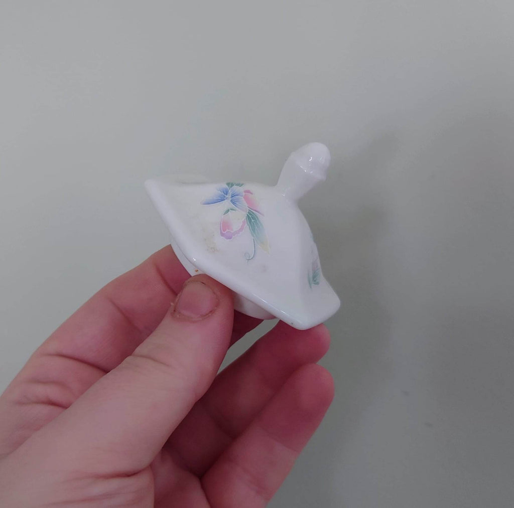Little Sweetheart Spice Jar Fine Bone China Porcelain Made in England Little Sweetheart  Pattern Collectable Vintage 4 1/2"