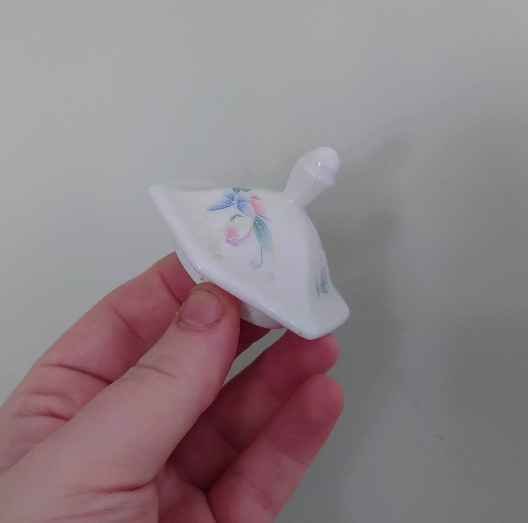 Little Sweetheart Spice Jar Fine Bone China Porcelain Made in England Little Sweetheart  Pattern Collectable Vintage 4 1/2"