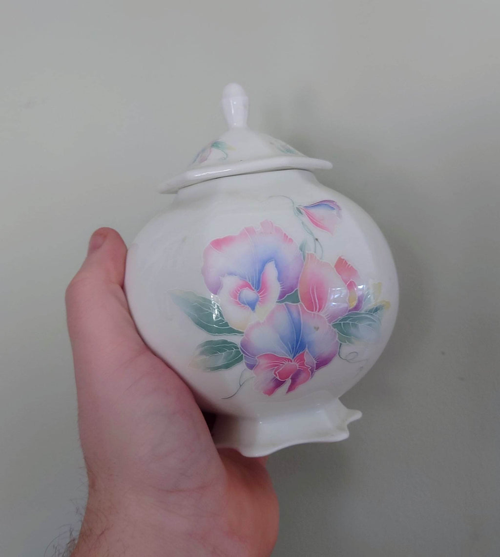 Little Sweetheart Spice Jar Fine Bone China Porcelain Made in England Little Sweetheart  Pattern Collectable Vintage 4 1/2"