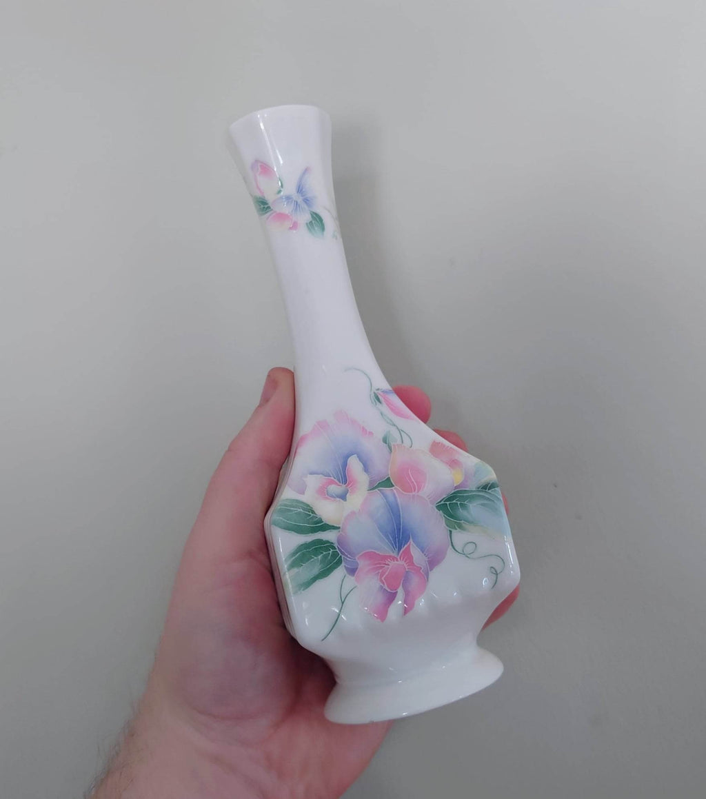 Little Sweetheart Aynsley Bud Vase Vase Porcelain Made in England Little Sweetheart Pattern Collectable Vintage