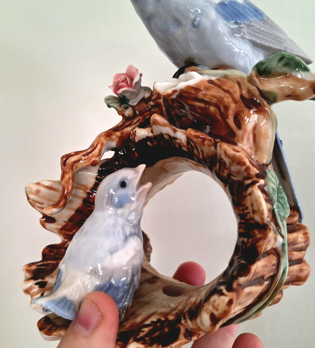 Vintage Bird Figurine on Log Collectable Birds Porcelain Birds Mother and Chick Floral Leaves and Log Figurine Lladro style Bird Figurine
