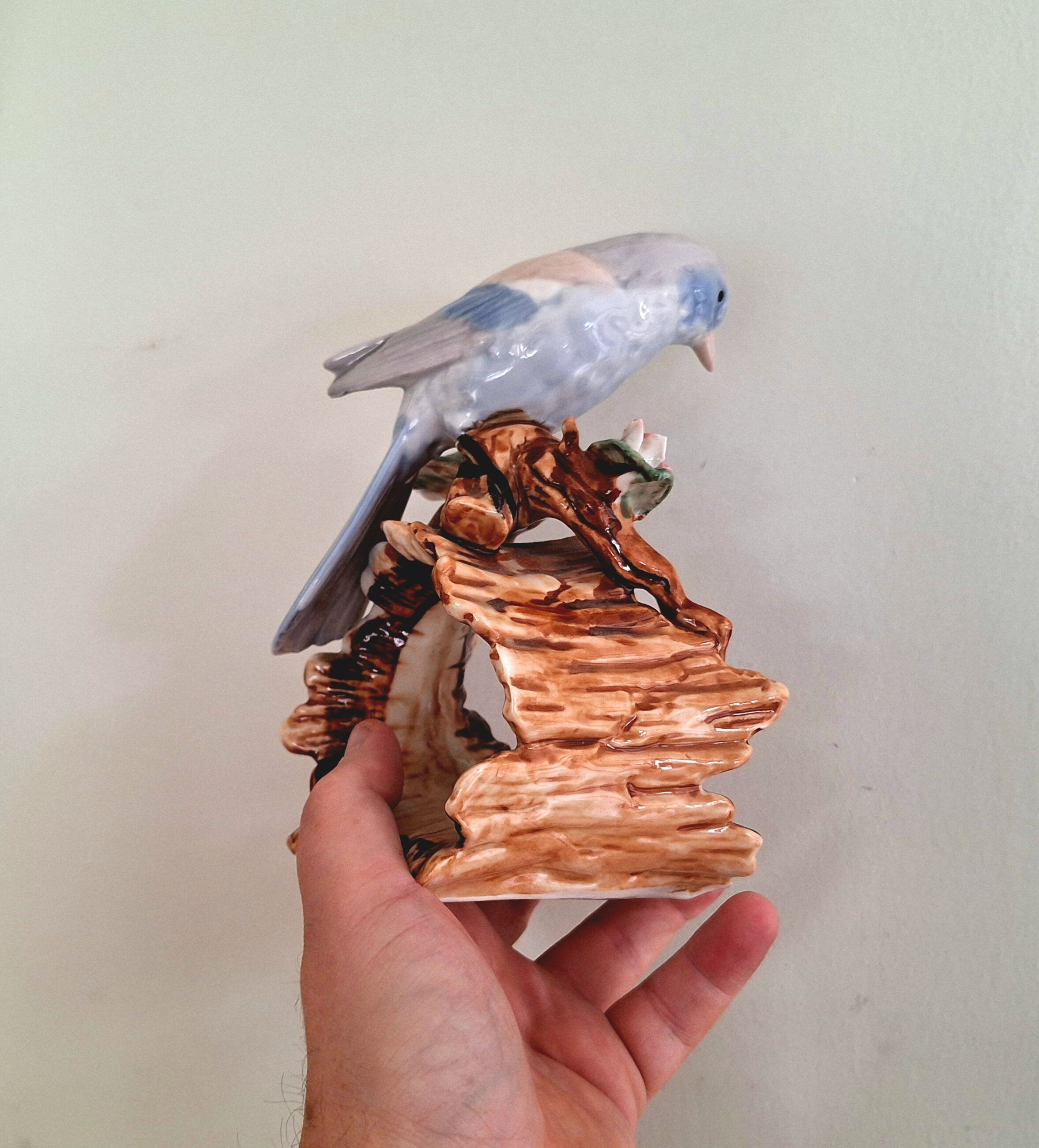Vintage Bird Figurine on Log Collectable Birds Porcelain Birds Mother and Chick Floral Leaves and Log Figurine Lladro style Bird Figurine