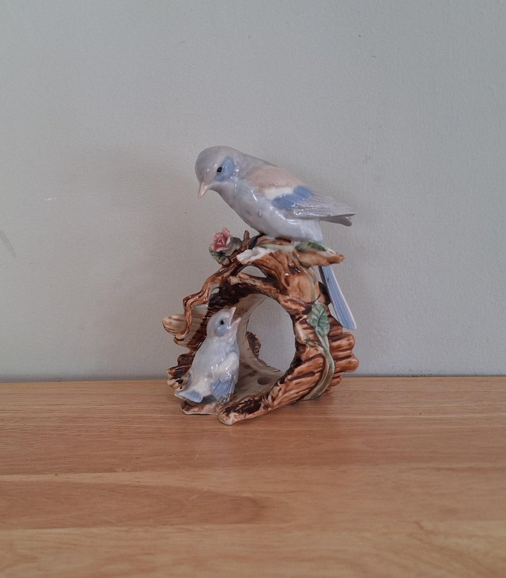 Vintage Bird Figurine on Log Collectable Birds Porcelain Birds Mother and Chick Floral Leaves and Log Figurine Lladro style Bird Figurine