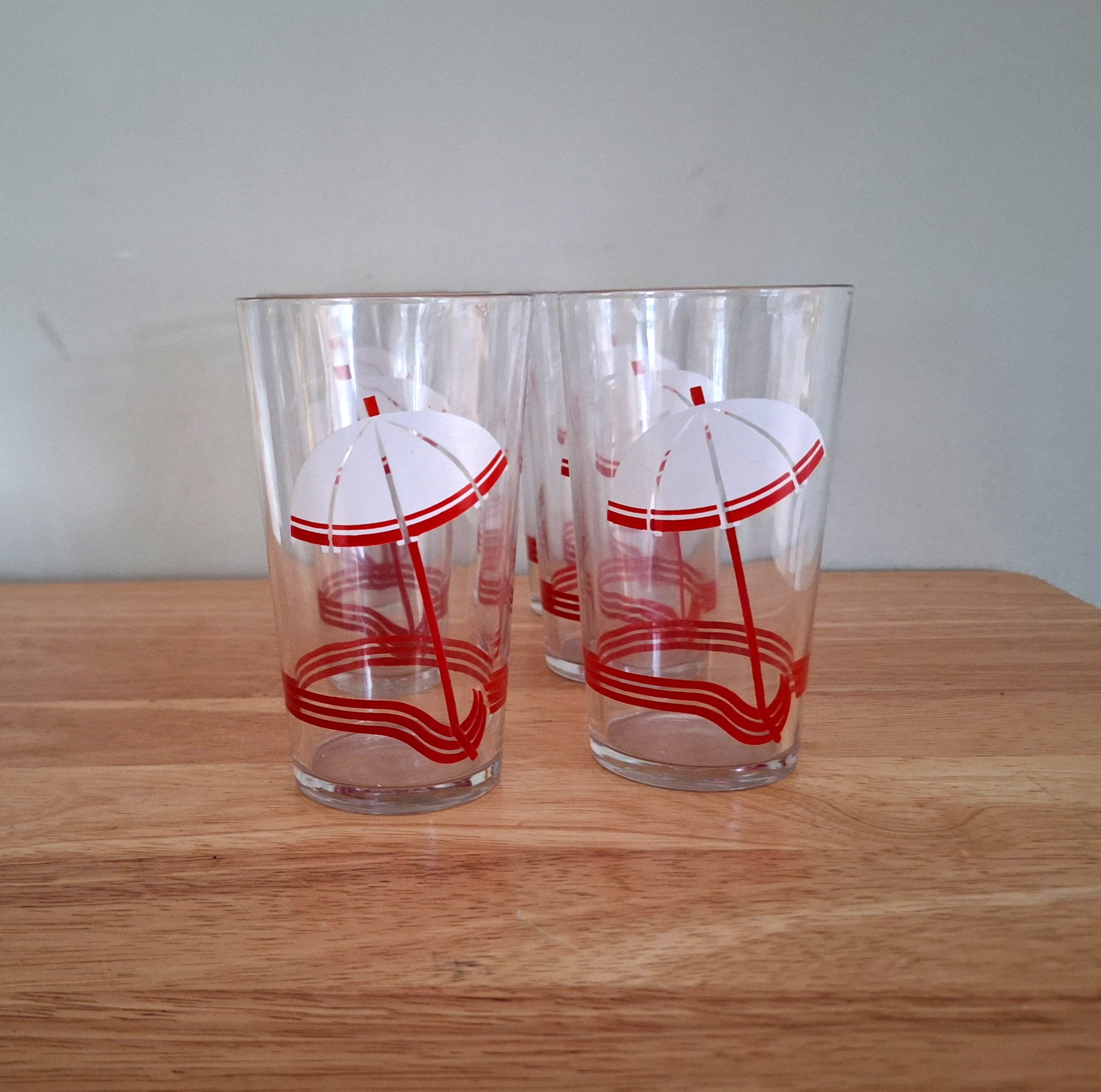 Set of 6 Vintage Drinking Glasses  Retro Umbrella Design | Mid-Century Modern Glassware | Collectible Barware