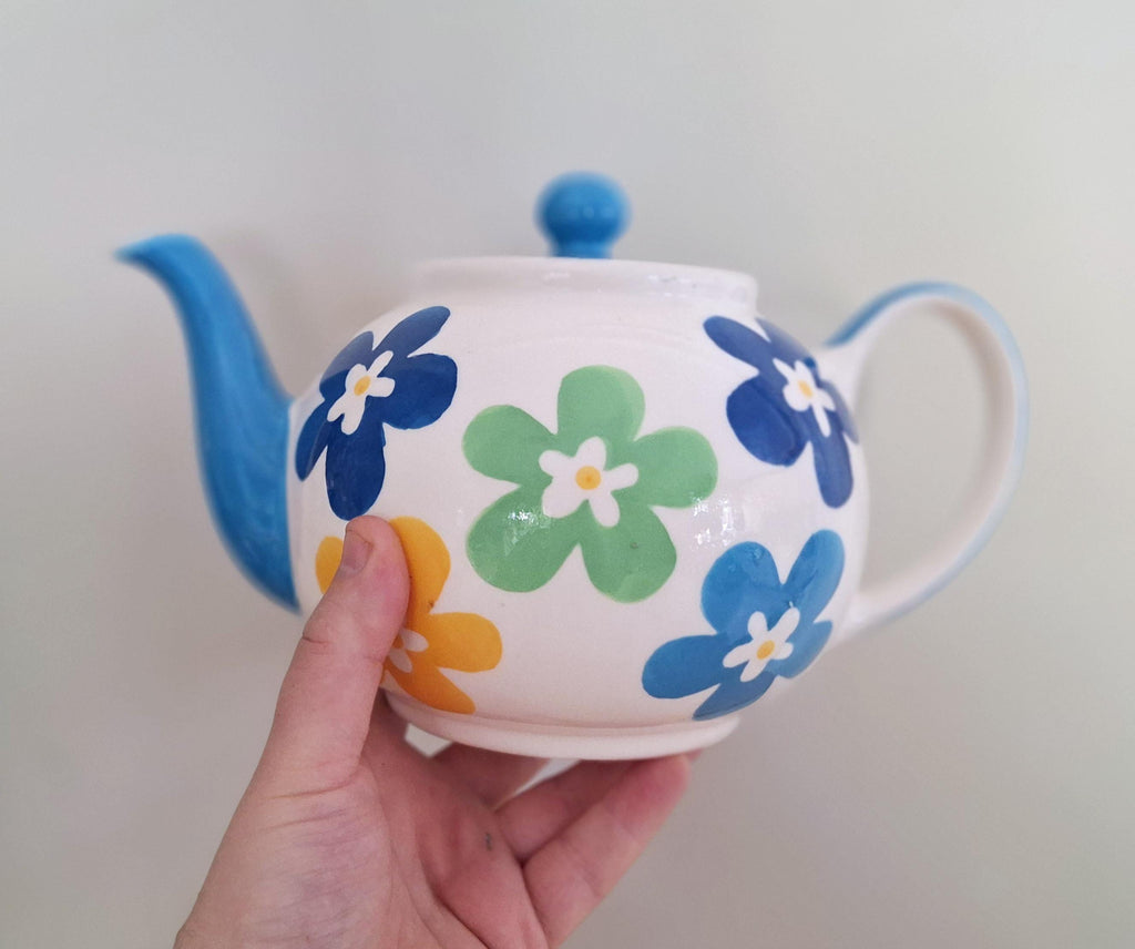 Whittard of Chelsea, vintage teapot, hand-painted teapot, retro floral teapot, ceramic teapot, 1990s teapot, collectible British teapot