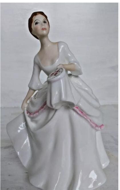 Carol HN2961 Royal Doulton Figurine Vanity Fair Ladies, 19th Century British High Society, Hand-Painted Bone China Collectible
