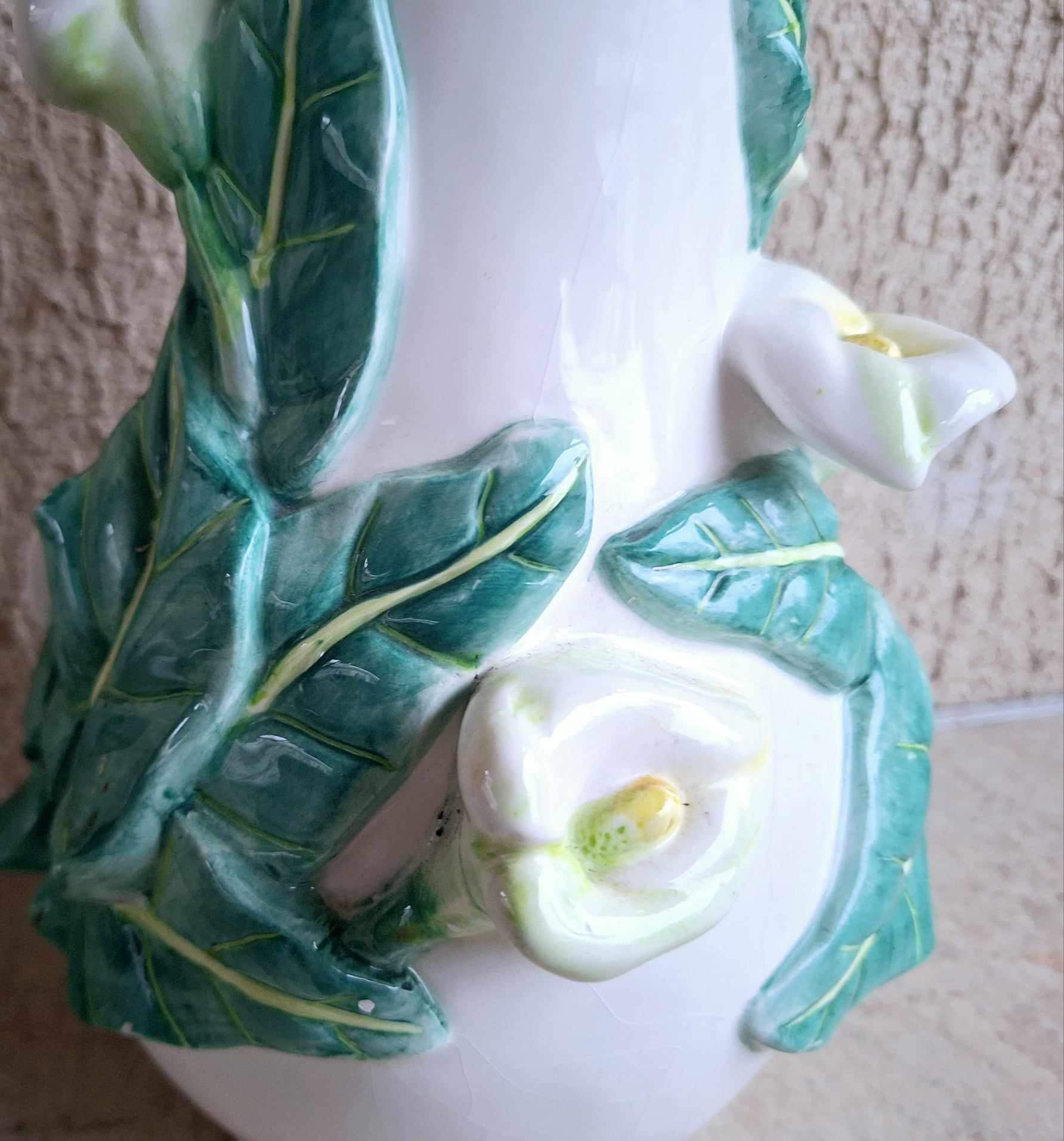 Vintage Ceramic Calla Lily Floral Vase Handcrafted & Hand Painted LP1853 Elegant Collectible for Home Décor and Gift