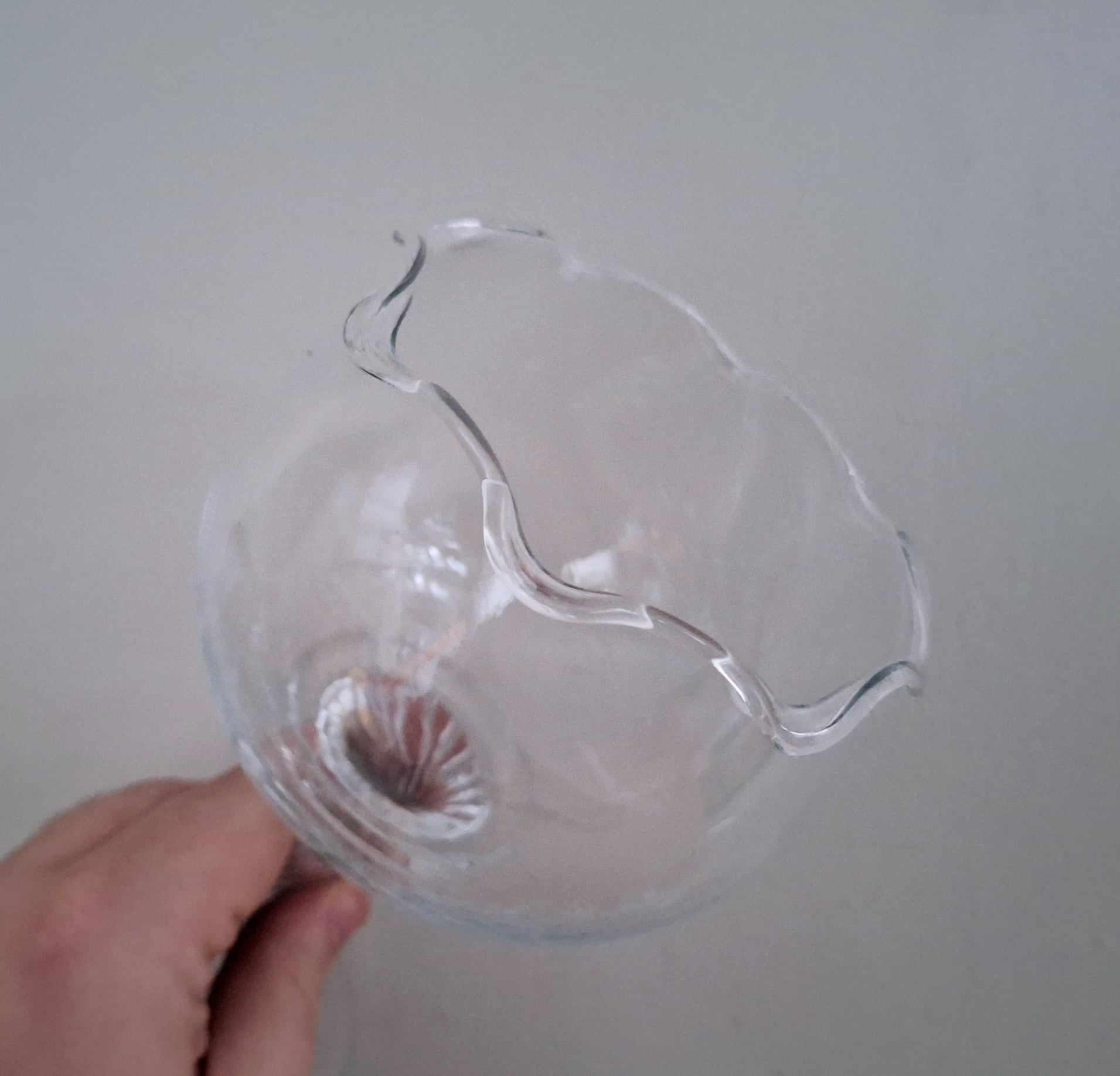 Vintage Clear Glass Goblets with Scalloped Edge, Twisted Stem Wine Glasses, Set of 3 Elegant Cocktail Glasses, Decorative Barware, 7" Tall