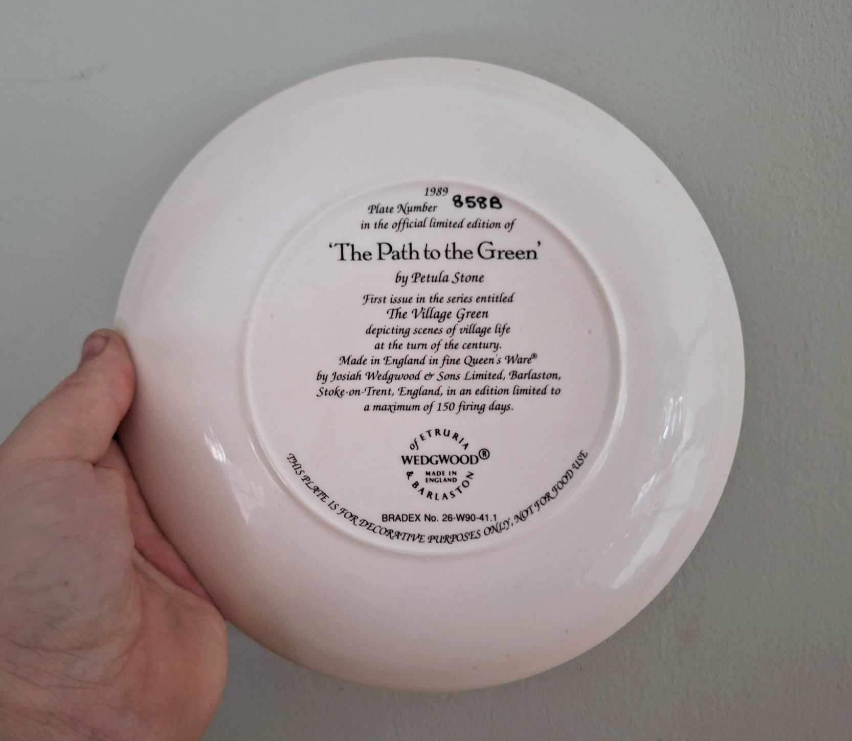 Wedgwood ‘The Path to the Green Plate by Petula Stone | 1989 Limited Edition | Village Green Series | English Countryside Scene