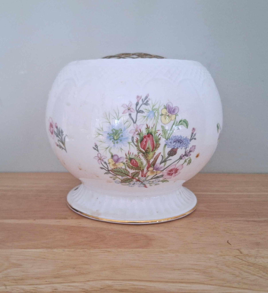 Aynsley Wild Tudor Flower Bowl Vase with Metal Frog | Vintage Bone China Posy Arrangement Bowl | English Floral Centrepiece Potpourri bowl.