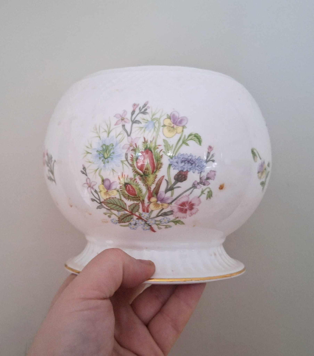 Aynsley Wild Tudor Flower Bowl Vase with Metal Frog | Vintage Bone China Posy Arrangement Bowl | English Floral Centrepiece Potpourri bowl.