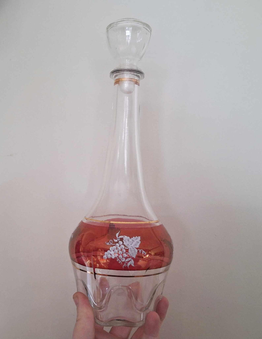 Vintage Ruby Red Glass Decanter Set with 6 Glasses | Grape Vine Design | Mid-Century Barware | Gold Rim | Retro Drinkware