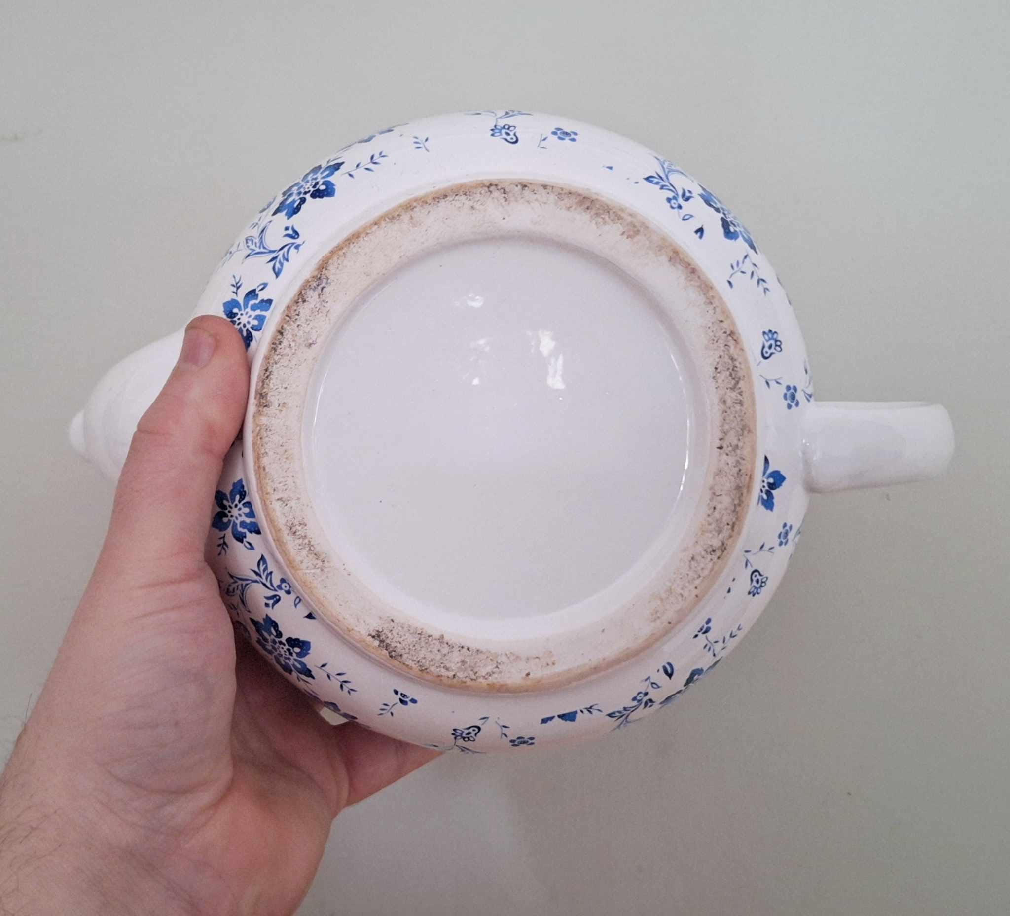 Vintage-style blue & white floral ceramic teapot  charming country cottage kitchen decor  classic and collectible piece