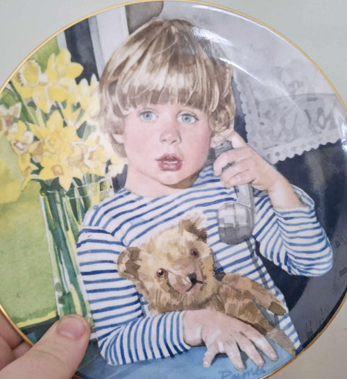 Coalport Collector Plate "Arranging a Picnic" - John Raynes - Barnardos - Memories of Childhood Series - Vintage 1980s Plate #73