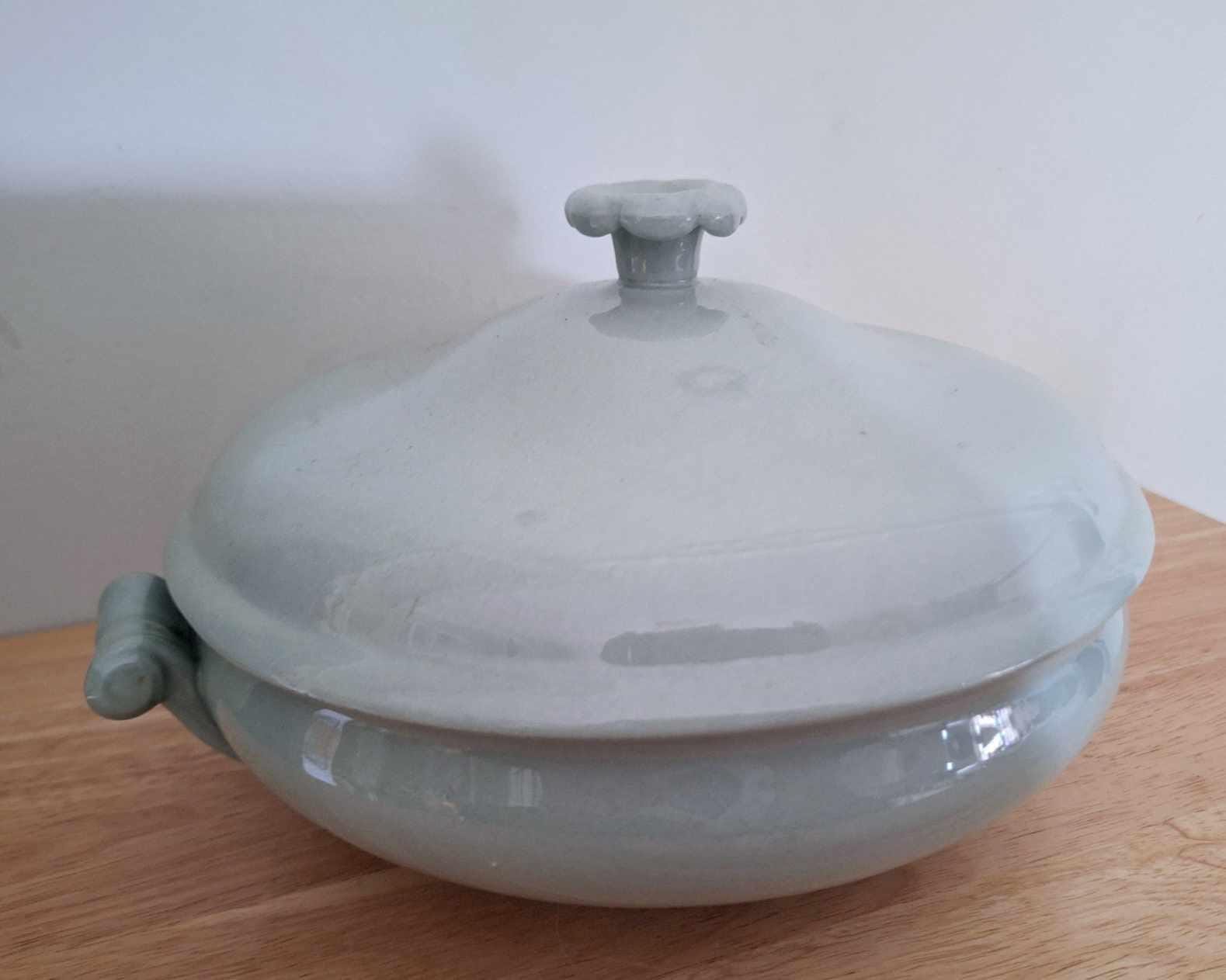Vintage Wedgwood Celadon Green Tureen Dish with Lid  Etruria Barlaston England  Elegant Ceramic Server or Display Piece