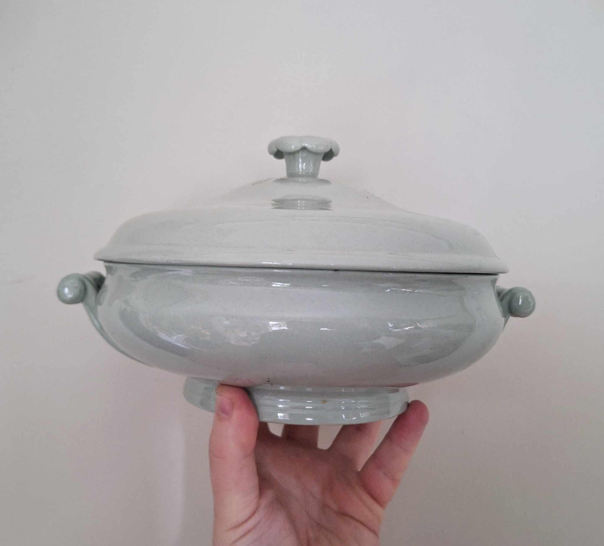 Vintage Wedgwood Celadon Green Tureen Dish with Lid  Etruria Barlaston England  Elegant Ceramic Server or Display Piece