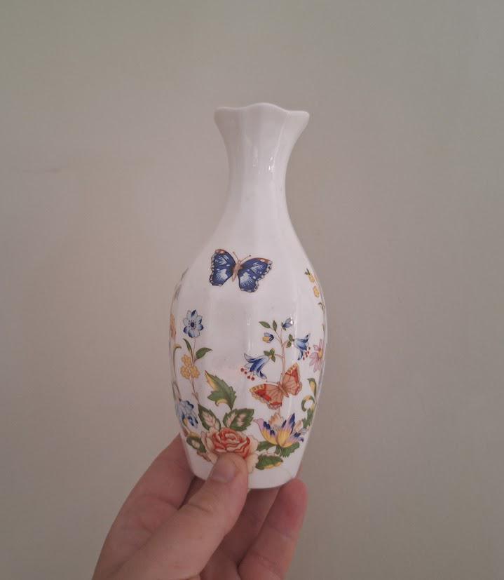 Aynsley Cottage Garden Bud Vase  Fine Bone China  English Floral & Butterfly Design  Made in England