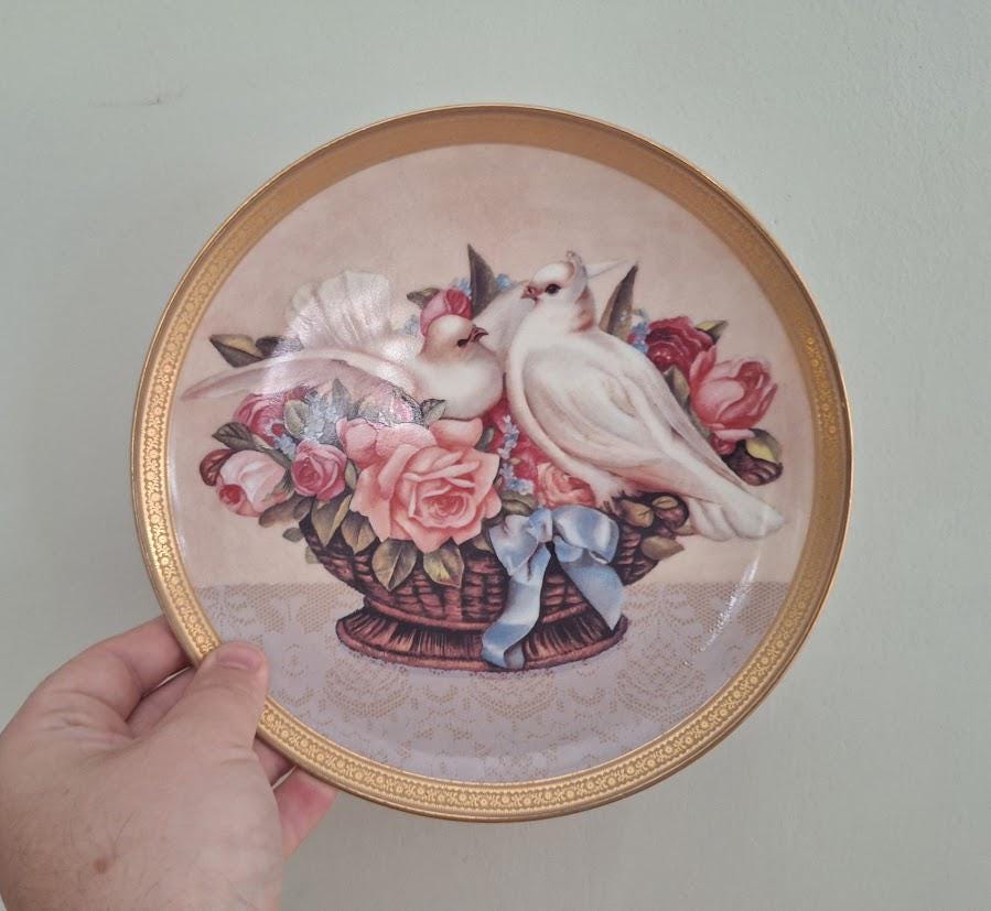 Romance in Bloom  Gloria Vanderbilt Heirloom Collection Decorative Plate (1992, Limited Edition)