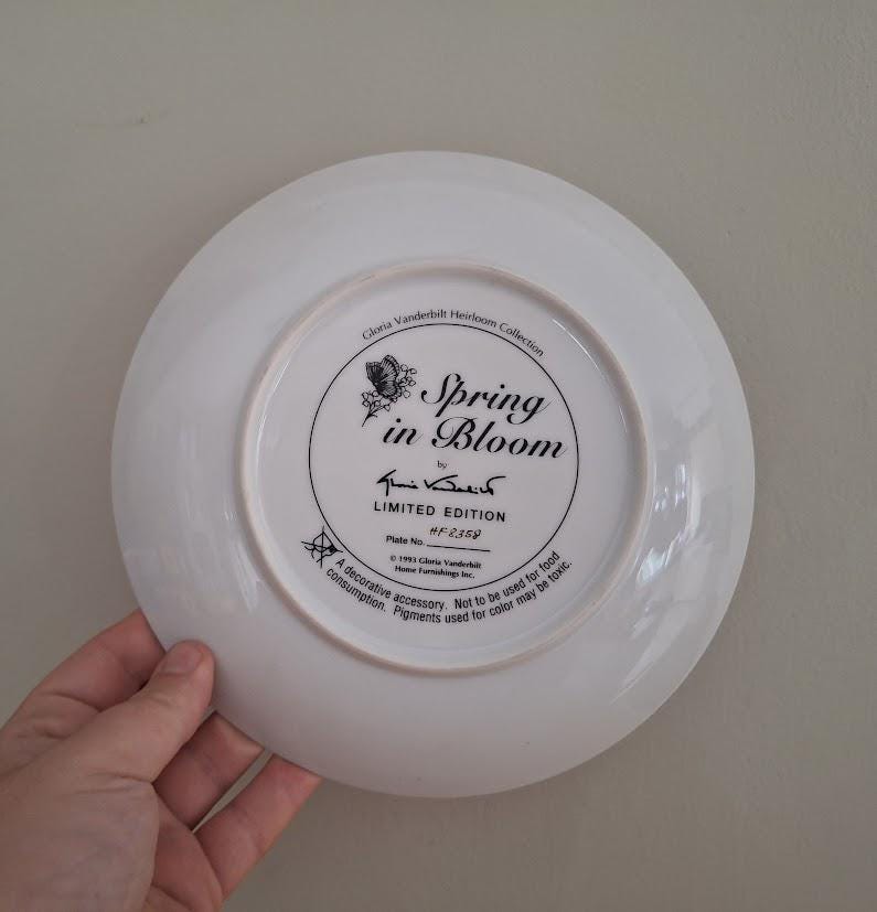 Gloria Vanderbilt "Spring in Bloom" Decorative Plate  1993 Limited Edition Collector's Plate