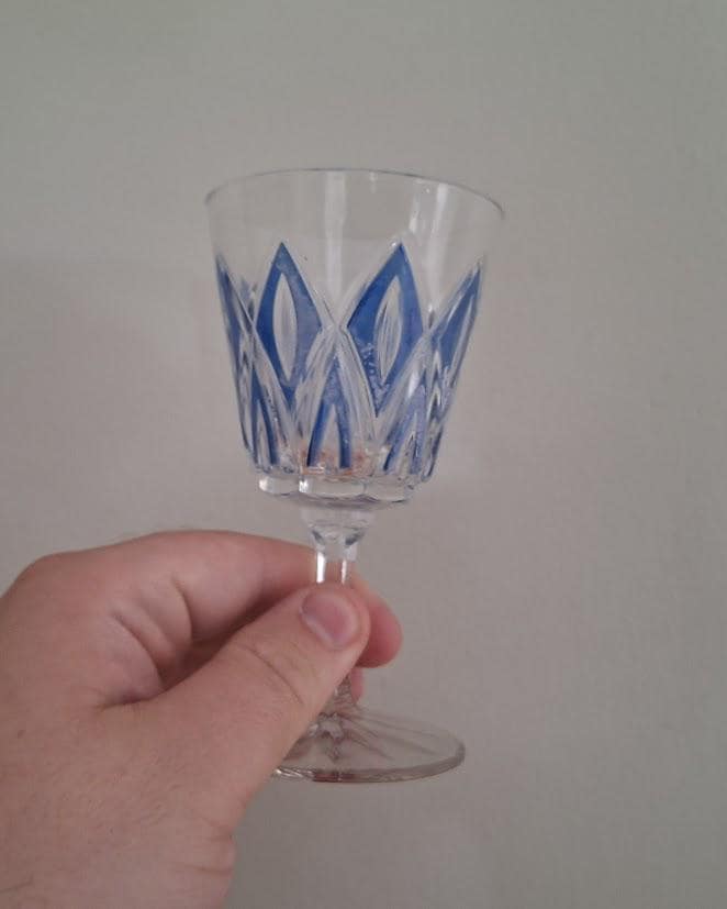 Vintage Retro Wine Glasses/ Sherry Glass Liquor Vintage Crystal Cut Coloured Wine Glasses  Set of 6  DZG Labelled