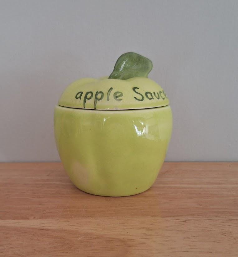 Vintage Royal Norfolk Apple Sauce Pot with Lid  Apple Shaped Ceramic Storage Jar  Novelty Fruit Kitchen Decor  Retro Apple Sauce Dish