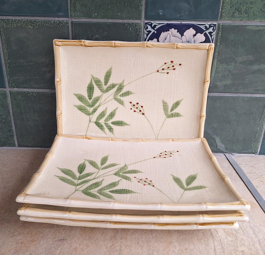 Vintage Ceramic Rectangular Plate with Bamboo-Effect Rim  Leaf & Berry Design  Crackle Glaze  Retro Japandi Style  Sold Individually