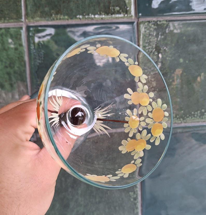 Vintage Hand Painted Floral Wine Glasses  Set of 4 with Brown Stems, Retro Daisy Design