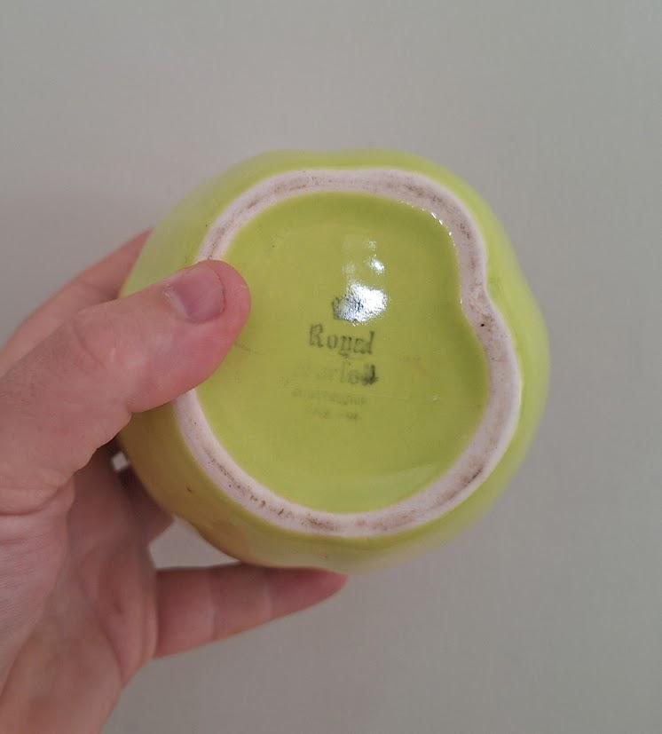 Vintage Royal Norfolk Apple Sauce Pot with Lid  Apple Shaped Ceramic Storage Jar  Novelty Fruit Kitchen Decor  Retro Apple Sauce Dish